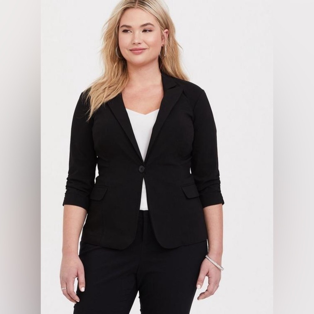 Torrid Black Studio Lexington Millennium Stretch Blazer 2 2X 18 20 - Picture 2 of 12